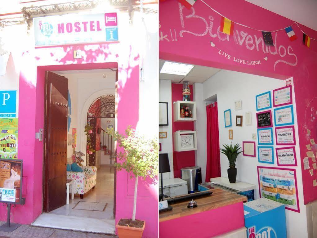 The Spot Central Hostel Seville Luaran gambar